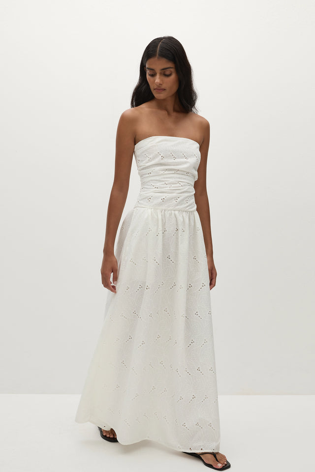 Moa Maxi Dress Birgitta Broderie Anglaise White