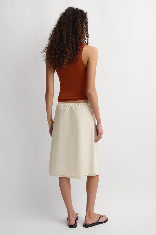 The Knee Skirt Milk