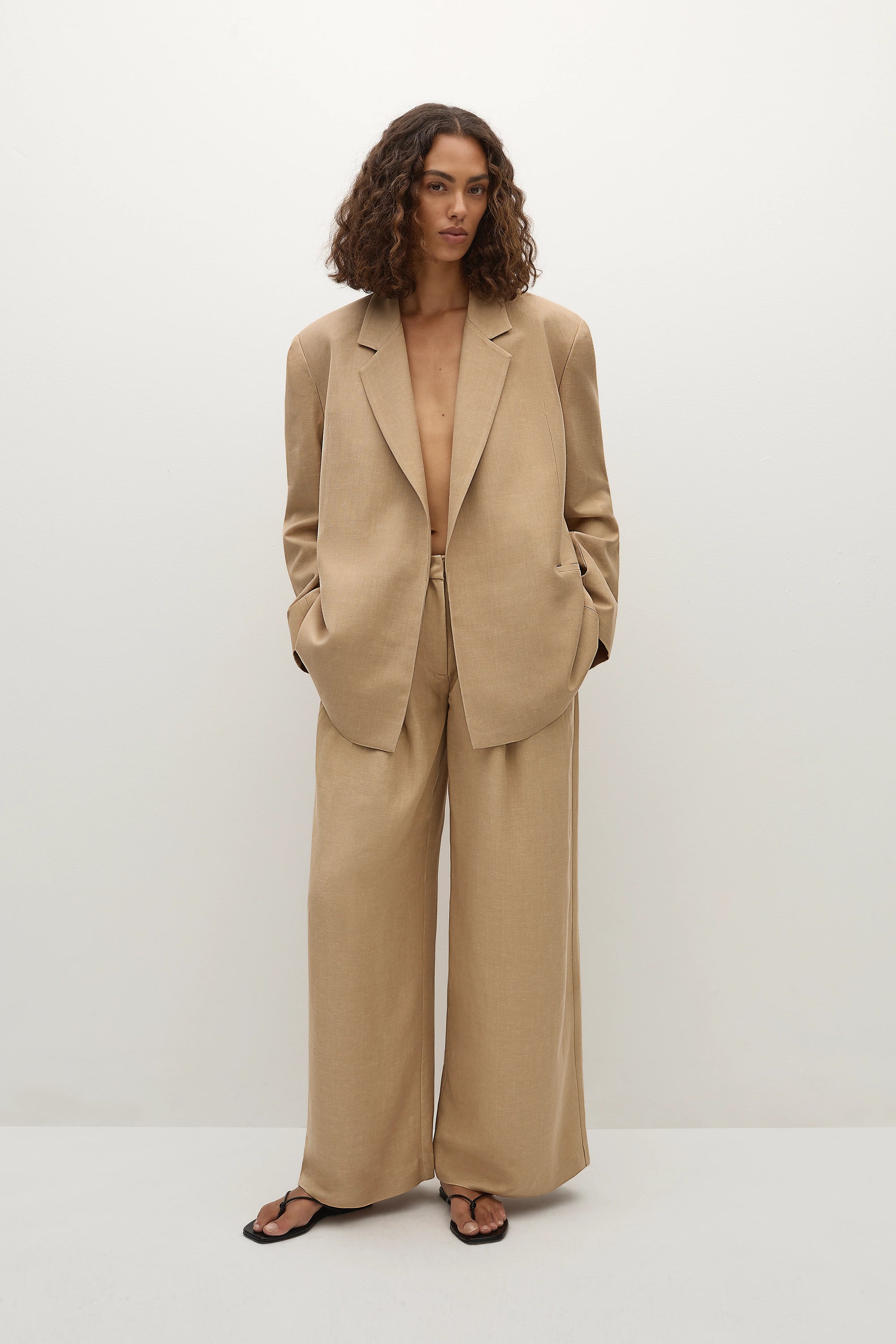 Felix Blazer (Sahara)
