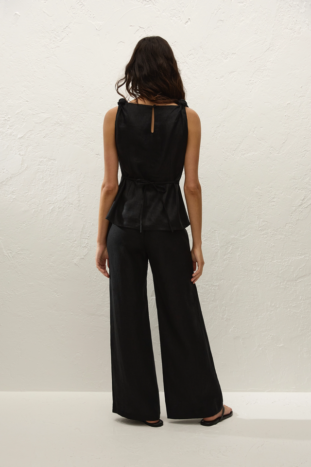 Syna Pant Black