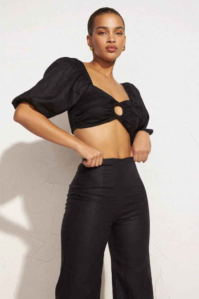 La Marches Top Plain Black - Final Sale